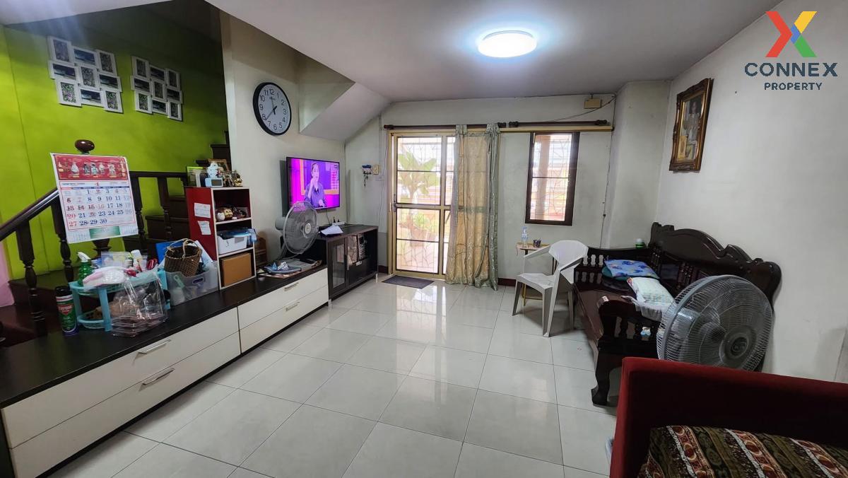 รูป ขายทาวน์เฮ้าส์/ทาวน์โฮม บ้านกานดา พระราม 2 กม.23 หน้ากว้าง นาดี เมืองสมุทรสาคร สมุทรสาคร CX-131564 ✅ ทักไลน์ @connexproperty ตอบทันที ทีมงานมืออาชีพ ✅ - รูปที่ 3/12