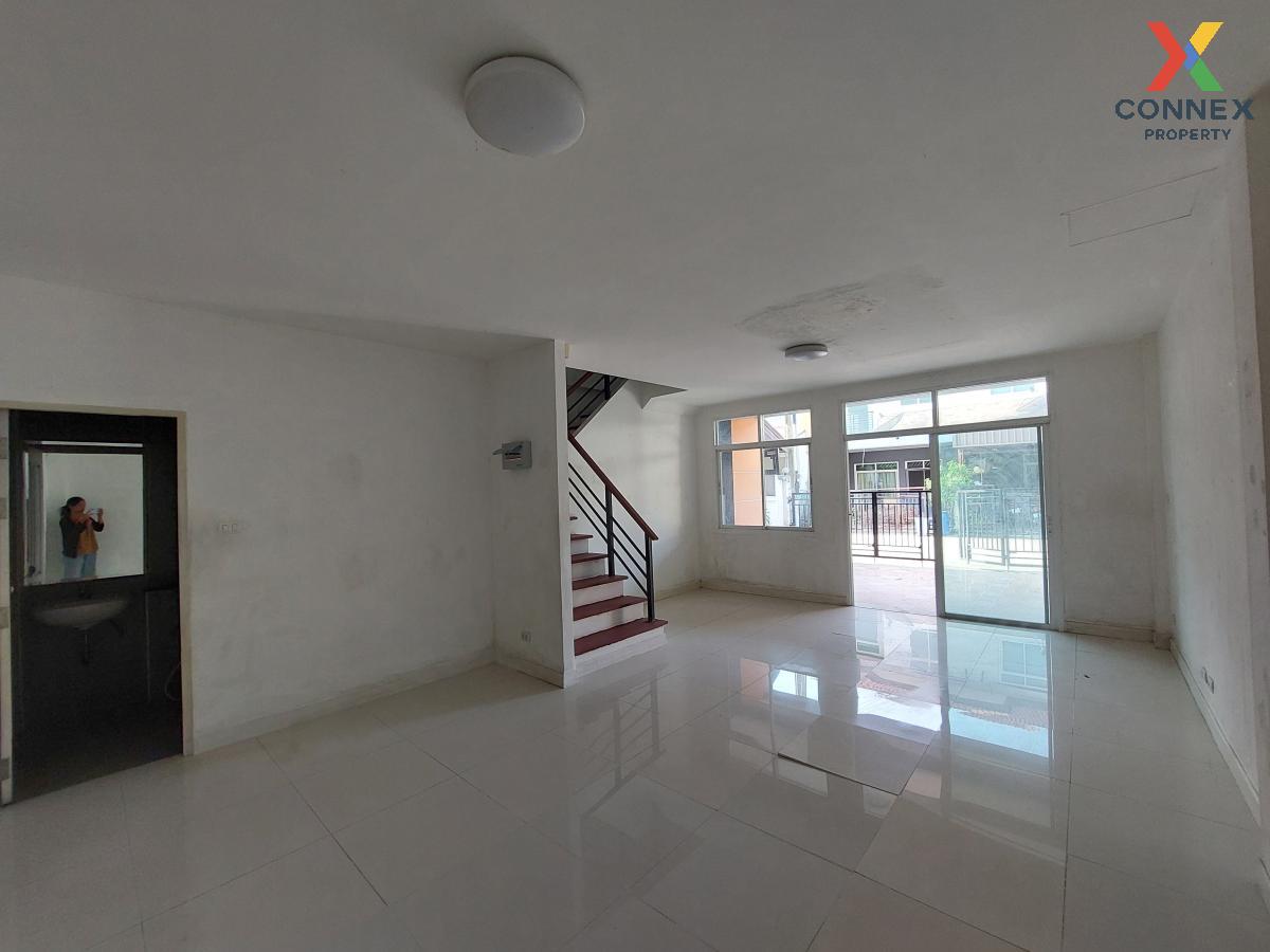 picture For Sale Townhouse/Townhome  , Thrap Rung Ruang City 2 , Ban Kao , Phan Thong , Chon Buri , CX-118699 ✅ Live chat with us ADD LINE @connexproperty ✅  - 6/12