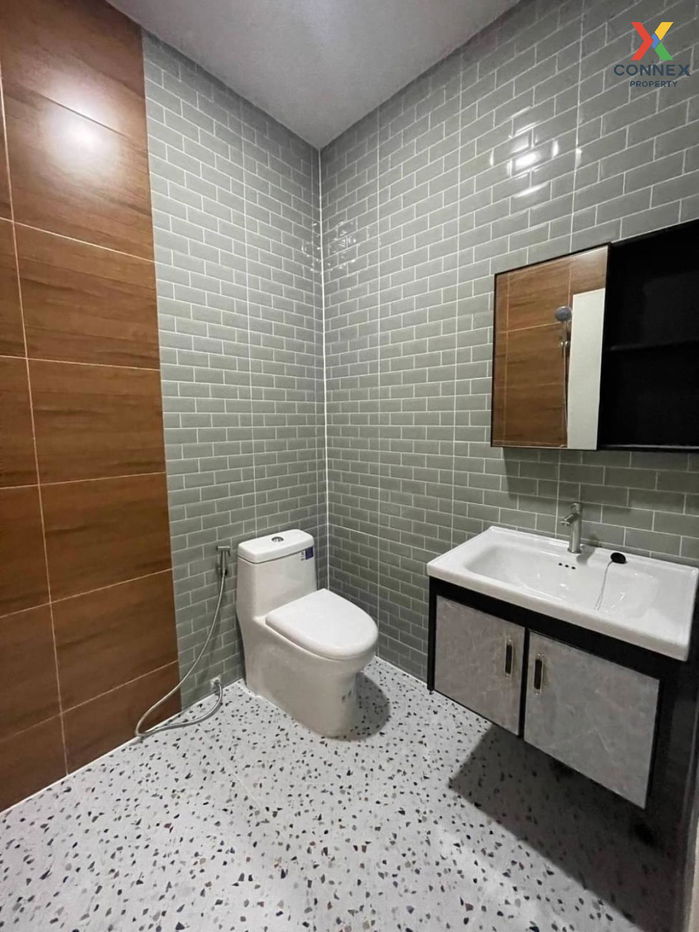 picture For Sale Townhouse/Townhome  , Chatnarong Villa 4 , newly renovated , BTS-Khu Khot , Khu Khot , Lam Luk Ka , Pathum Thani , CX-104749 ✅ Live chat with us ADD LINE @connexproperty ✅  - 11/12