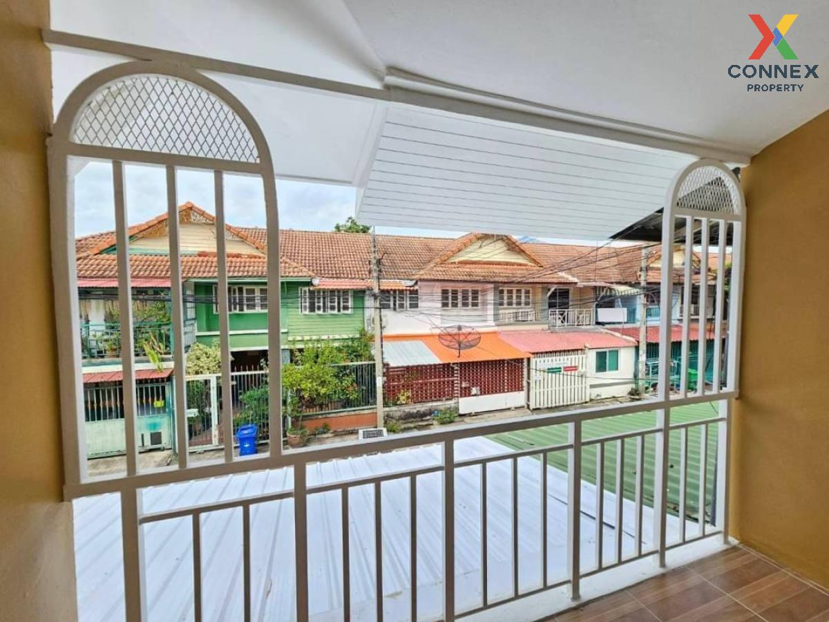 รูป ขายทาวน์เฮ้าส์/ทาวน์โฮม  พฤกษา 3 ซ.วัดลาดปลาดุก รีโนเวทใหม่ บางคูรัด บางบัวทอง นนทบุรี CX-105326 ✅ ทักไลน์ @connexproperty ตอบทันที ทีมงานมืออาชีพ ✅  - รูปที่ 4/12
