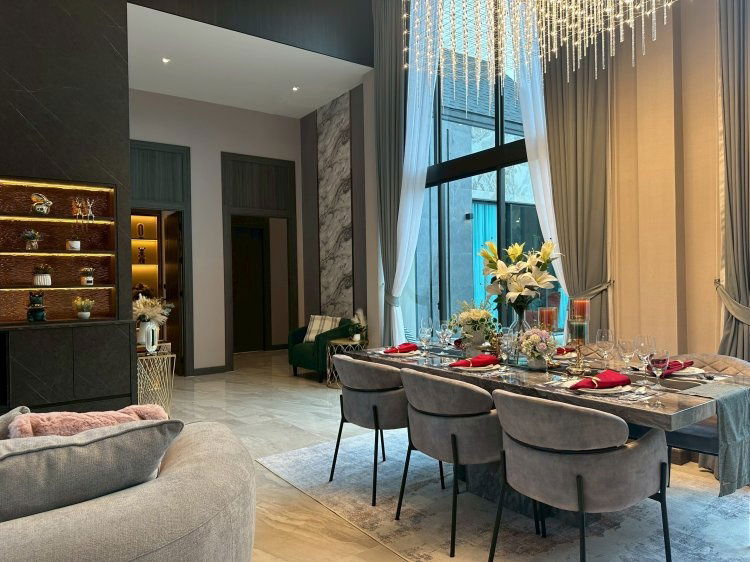 รูป 🏡✨ อนาคตที่ดีที่สุด เริ่มต้นที่บ้านที่ดีที่สุด! ✨🏡 พูลวิลล่าพรีเมียม ใกล้โรงเรียนนานาชาติชั้นนำ 𝟎𝟔𝟓-𝟒𝟒𝟗𝟔𝟑𝟗𝟗 | 𝟎𝟔𝟏-𝟔𝟏𝟔𝟏𝟒𝟐𝟔 - รูปที่ 3/9