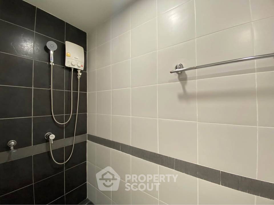 picture 1-BR Condo at A Space Asoke-Ratchada near MRT Phra Ram 9 (ID 2205635) - 14/15