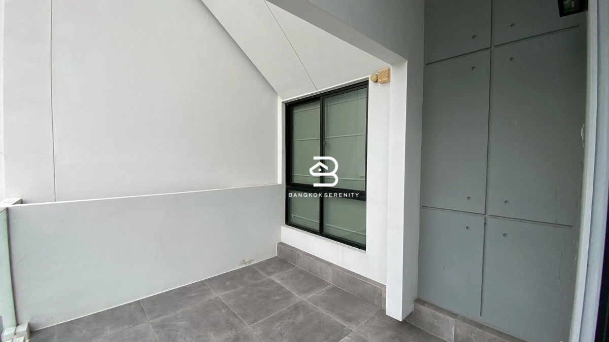 picture Vive Bangna Km.7 near Mega Bangna for sale  - 9/22