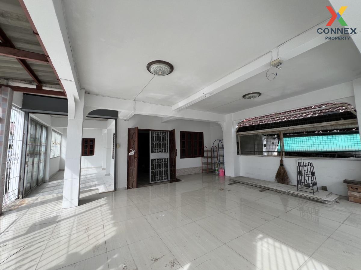 รูป ขายทาวน์เฮ้าส์/ทาวน์โฮม บ้านธนากรวิลล่า 2 วัดชลอ บางกรวย นนทบุรี CX-103540 ✅ ทักไลน์ @connexproperty ตอบทันที ทีมงานมืออาชีพ ✅ - รูปที่ 8/12