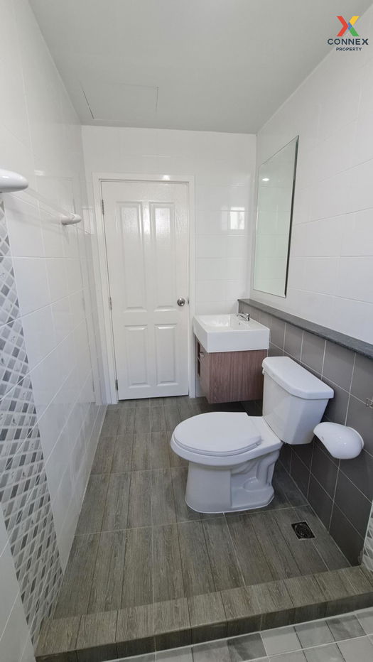 picture For Sale Townhouse/Townhome  , The Colors Wongwaen - Ramintra 3 , Bang Chan , Khlong Sam Wa , Bangkok , CX-113135 ✅ Live chat with us ADD LINE @connexproperty ✅  - 8/12