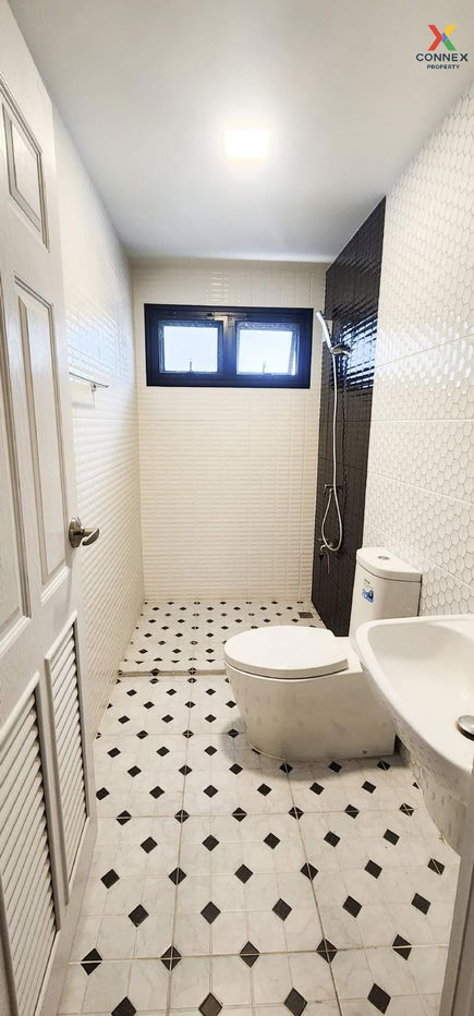 รูป ขายบ้าน บ้านวัฒกาญจน์ ไทรม้า เมืองนนทบุรี นนทบุรี CX-101960 ✅ ทักไลน์ @connexproperty ตอบทันที ทีมงานมืออาชีพ ✅ - รูปที่ 8/12