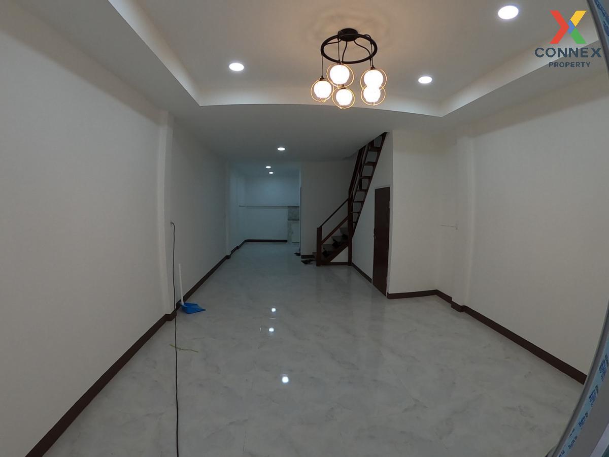 รูป ขายทาวน์เฮ้าส์/ทาวน์โฮม  บ้านศรีประจักษ์ 4 บางบัวทอง บางบัวทอง นนทบุรี CX-131735 ✅ ทักไลน์ @connexproperty ตอบทันที ทีมงานมืออาชีพ ✅  - รูปที่ 3/8