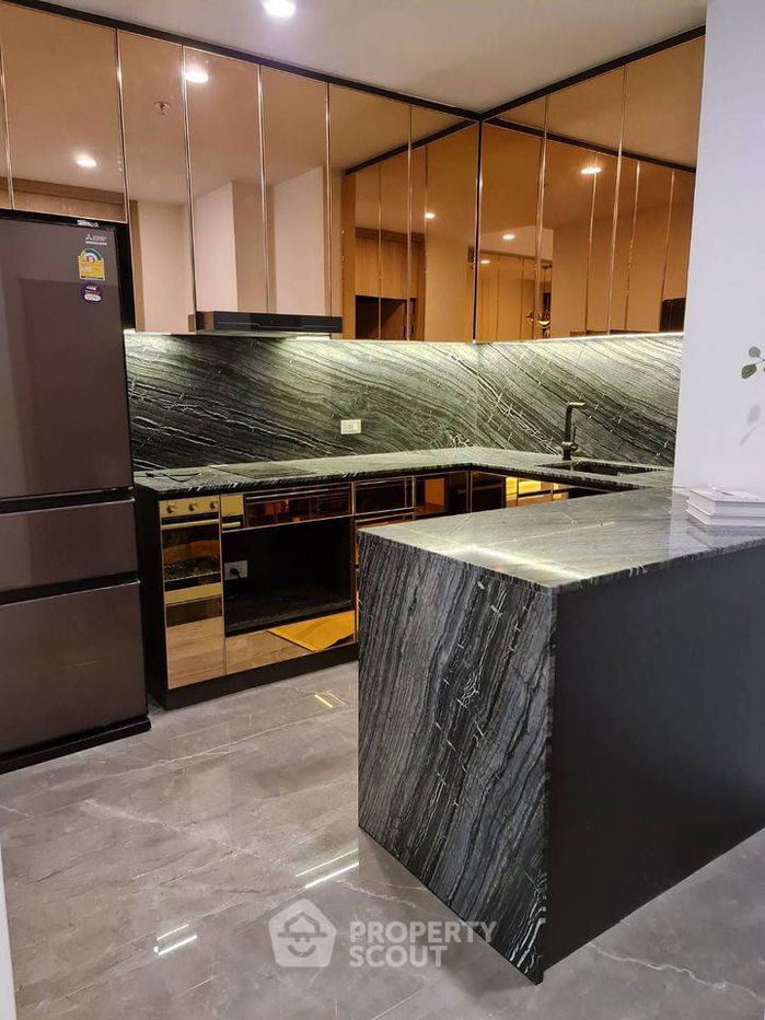 picture 1-BR Condo at Noble Ploenchit near BTS Phloen Chit (ID 389759) - 4/8