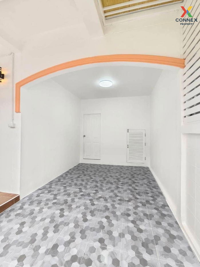 รูป ขายทาวน์เฮ้าส์/ทาวน์โฮม  ฟ้าชมพฤกษ์ รีโนเวทใหม่ ลำลูกกา ลำลูกกา ปทุมธานี CX-113340 ✅ ทักไลน์ @connexproperty ตอบทันที ทีมงานมืออาชีพ ✅  - รูปที่ 10/12