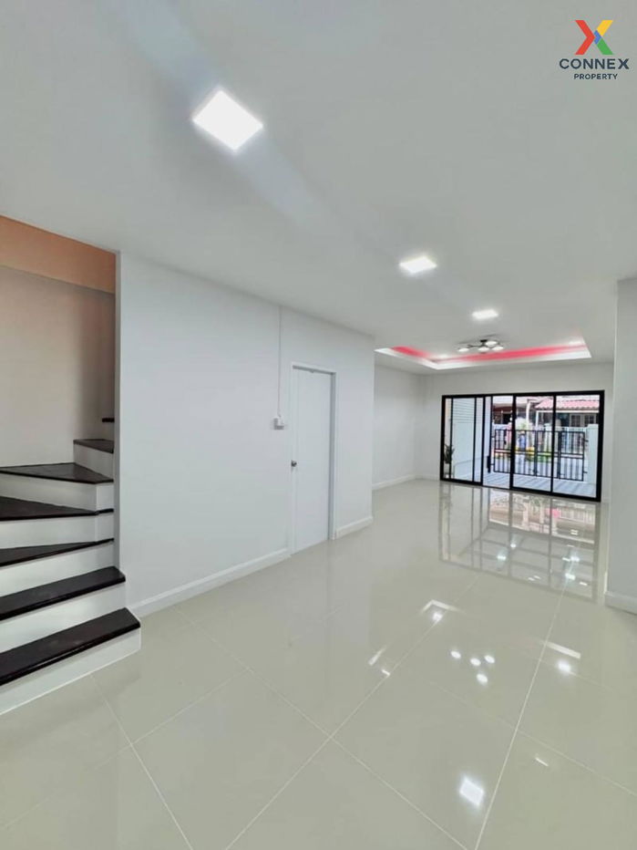 รูป ขายทาวน์เฮ้าส์/ทาวน์โฮม  บ้าน ลภาวัน 3 รีโนเวทใหม่ MRT-ตลาดบางใหญ่ เสาธงหิน บางใหญ่ นนทบุรี CX-110222 ✅ ทักไลน์ @connexproperty ตอบทันที ทีมงานมืออาชีพ ✅  - รูปที่ 10/12