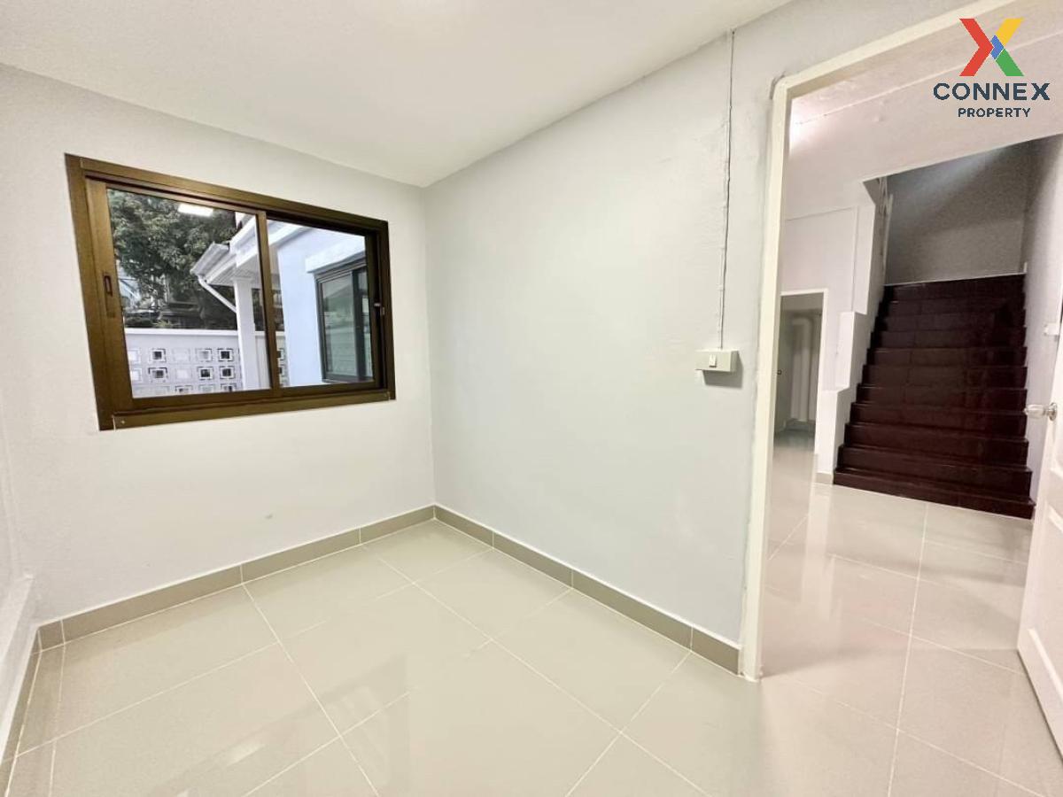 รูป ขายทาวน์เฮ้าส์/ทาวน์โฮม  บ้านพฤกษา 3 บางบัวทอง รีโนเวทใหม่ บางคูรัด บางบัวทอง นนทบุรี CX-110682 ✅ ทักไลน์ @connexproperty ตอบทันที ทีมงานมืออาชีพ ✅  - รูปที่ 8/12