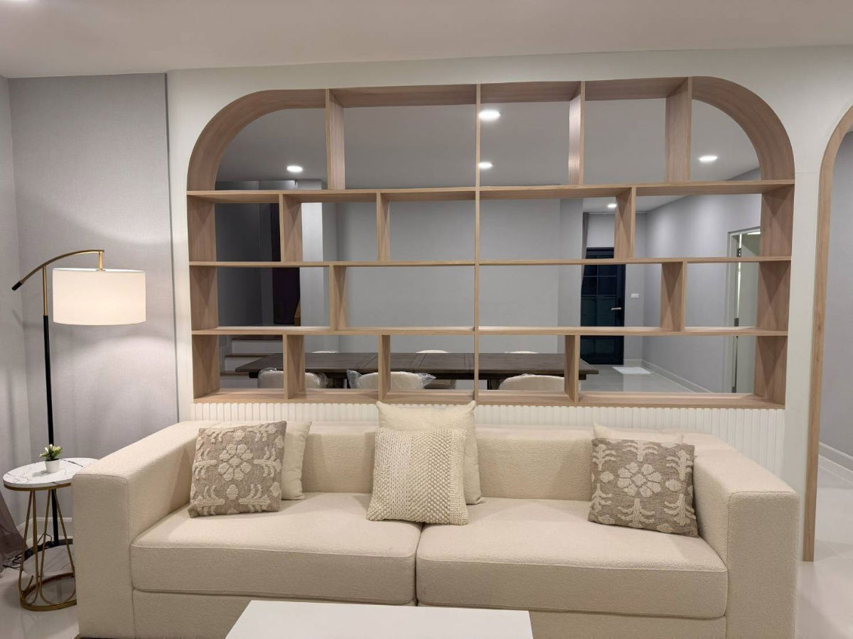 picture EBH-3381 Centro Bangna2 4bedrooms (Near Mega Bangna & Concordian Intl School) | New & Fully Furnished | Pet Friendly - 2/17
