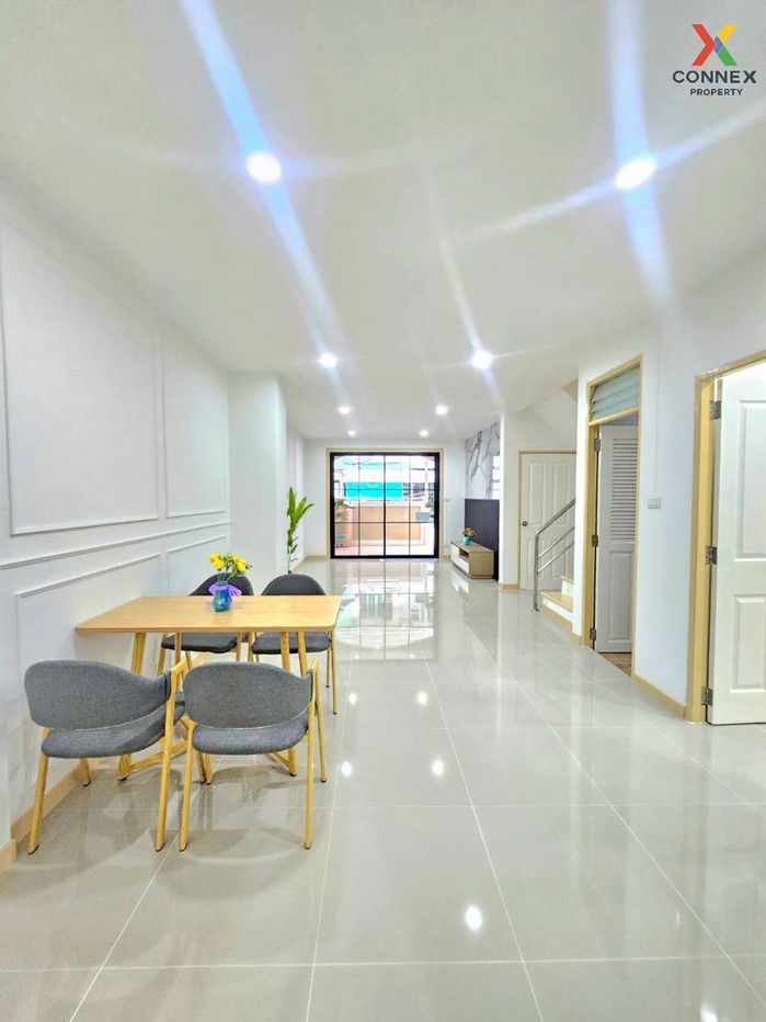 รูป ขายทาวน์เฮ้าส์/ทาวน์โฮม  บ้านสุชา รีโนเวทใหม่ ละหาร บางบัวทอง นนทบุรี CX-125669 ✅ ทักไลน์ @connexproperty ตอบทันที ทีมงานมืออาชีพ ✅  - รูปที่ 10/12