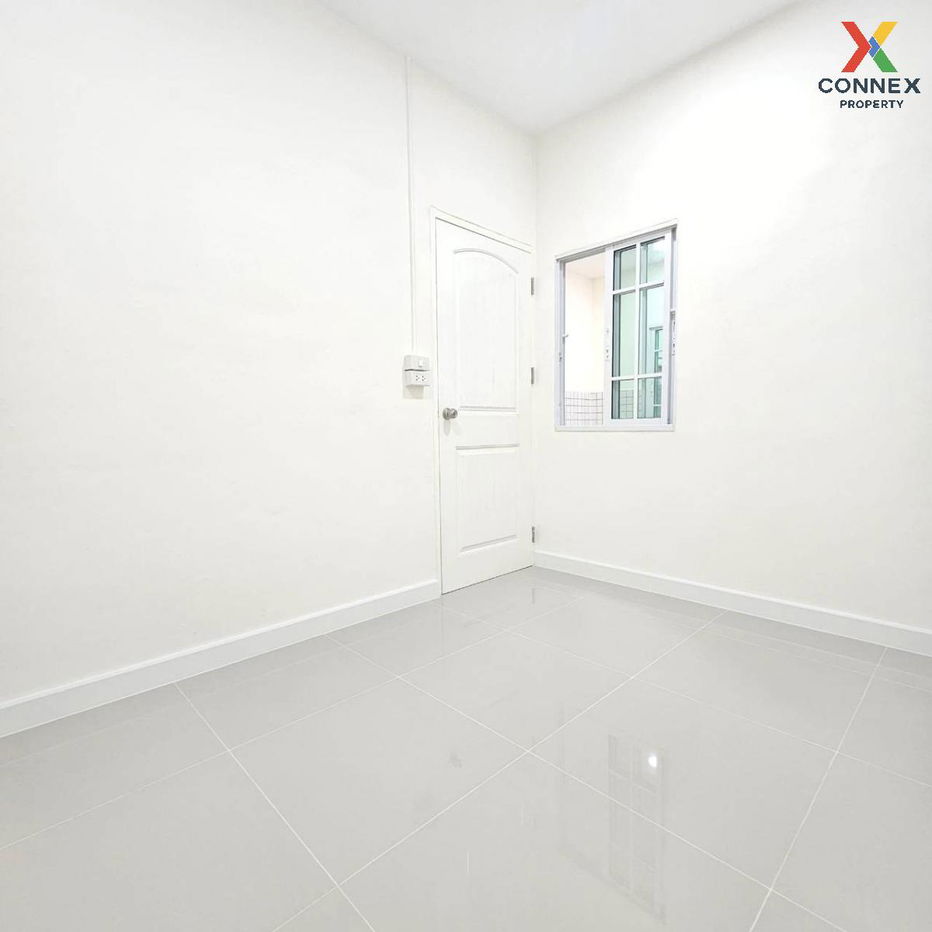รูป ขายทาวน์เฮ้าส์/ทาวน์โฮม  นนท์ทิวาการ์เด้น บ้านใหม่ รีโนเวทใหม่ บ้านใหม่ ปากเกร็ด นนทบุรี CX-113722 ✅ ทักไลน์ @connexproperty ตอบทันที ทีมงานมืออาชีพ ✅  - รูปที่ 6/11