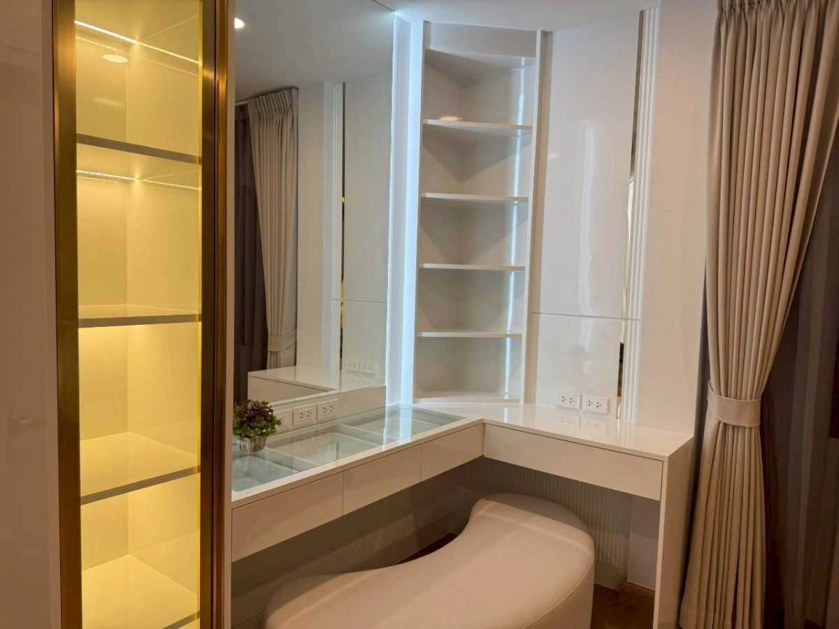 picture EBH-3381 Centro Bangna2 4bedrooms (Near Mega Bangna & Concordian Intl School) | New & Fully Furnished | Pet Friendly - 8/17
