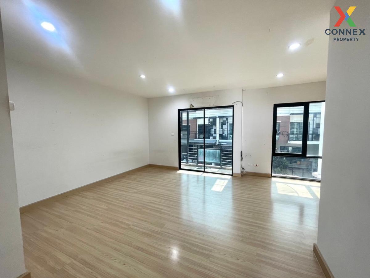 picture For Sale Townhouse/Townhome  , IFIELD BANGNA , Dok Mai , Prawet , Bangkok , CX-113039 ✅ Live chat with us ADD LINE @connexproperty ✅  - 8/12