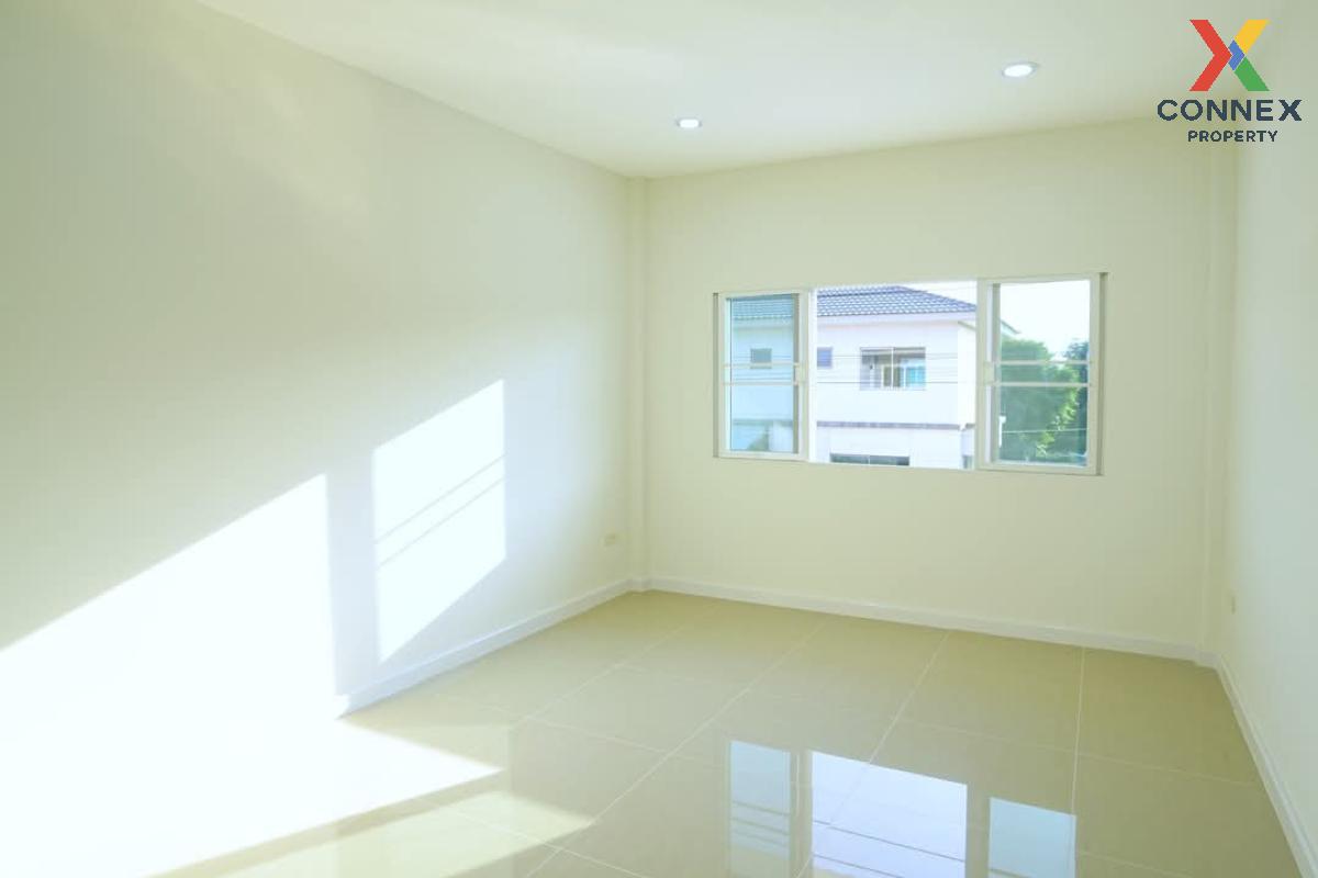 picture For Sale House , Baan Rungkan 7 , newly renovated , Bang Bua Thong , Bang Bua Thong , Nonthaburi , CX-115979 ✅ Live chat with us ADD LINE @connexproperty ✅  - 4/12