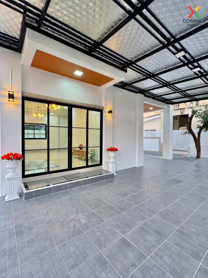 รูป ขายบ้าน  บ้านปิยวรารมย์ 3 ไทรน้อย ไทรน้อย นนทบุรี CX-116588 ✅ ทักไลน์ @connexproperty ตอบทันที ทีมงานมืออาชีพ ✅ - รูปที่ 3/12