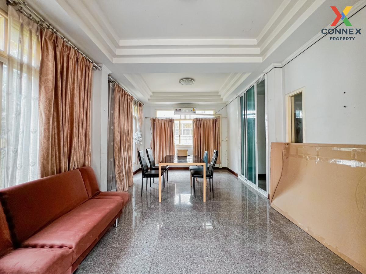 picture For Sale House , Baan Supakorn Private Home , Sai Noi , Sai Noi , Nonthaburi , CX-102714 ✅ Live chat with us ADD LINE @connexproperty ✅  - 8/9