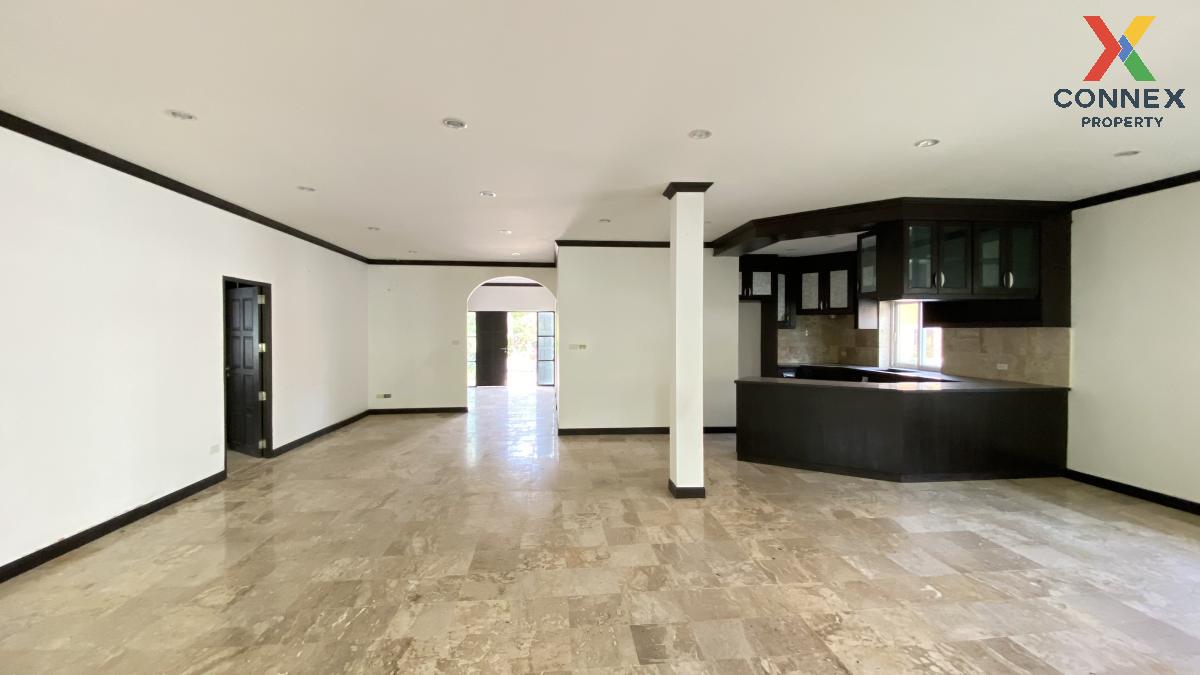 picture For Sale House , Golf Village , Nong Kae , Hua Hin , Prachuap Khiri Khan , CX-98197 ✅ Live chat with us ADD LINE @connexproperty ✅  - 12/12