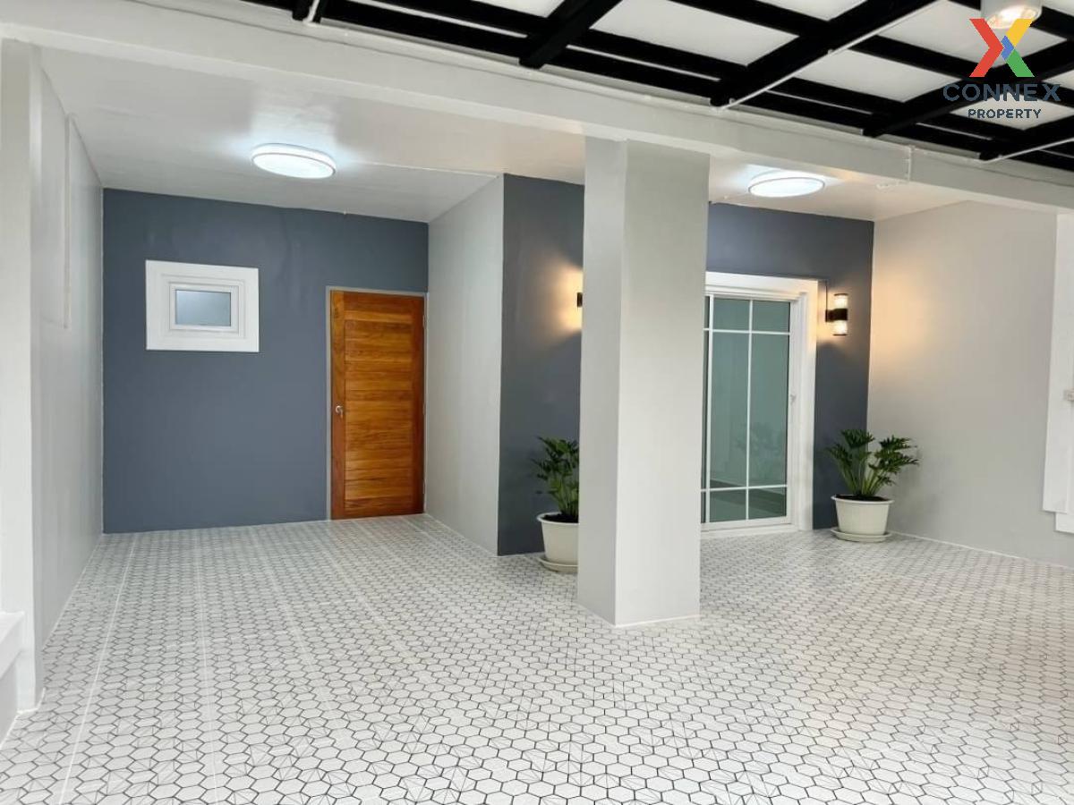 picture For Sale Townhouse/Townhome  , Baan Pruksa 3 Soi Watlatpladuk , Bang Khu Rat , Bang Bua Thong , Nonthaburi , CX-104790 ✅ Live chat with us ADD LINE @connexproperty ✅  - 7/12
