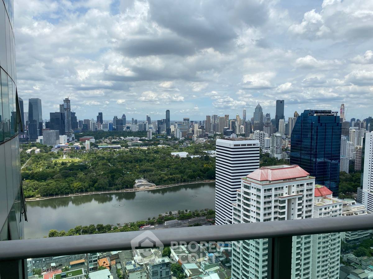 รูป คอนโด 3-ห้องนอน ที่ มิลเลนเนียม เรสซิเด้นส์ แอท สุขุมวิท คอนโดมิเนียม ใกล้ BTS พร้อมพงษ์ (ID 2361561) - รูปที่ 7/9