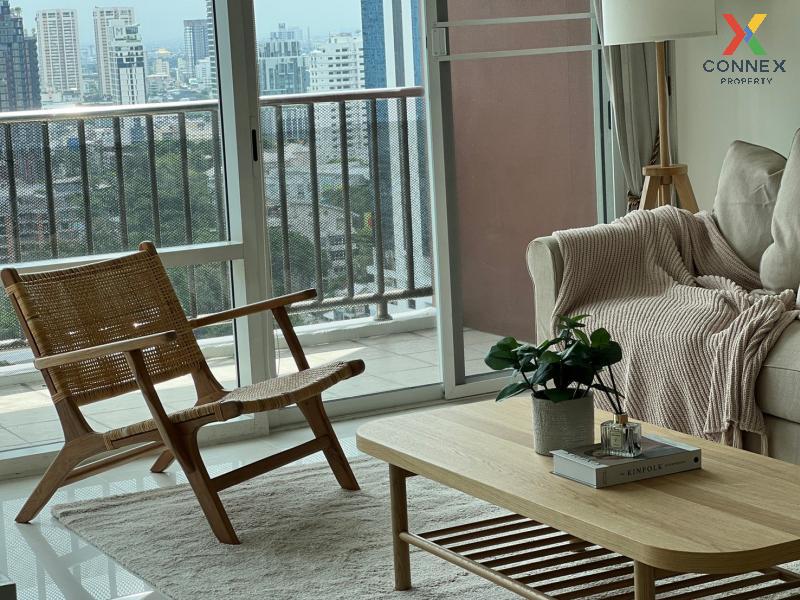 picture FOR RENT condo , Fullerton Sukhumvit , nice view , high floor , BTS-Ekkamai , Khlong Tan Nuea , Watthana , Bangkok , CX-05910 ✅ Live chat with us ADD LINE @connexproperty ✅  - 9/11