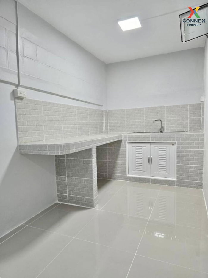 picture For Sale Townhouse/Townhome  , Baan Phrueksa 3 Bang Bua Thong , newly renovated , Bang Khu Rat , Bang Bua Thong , Nonthaburi , CX-112888 ✅ Live chat with us ADD LINE @connexproperty ✅  - 5/6