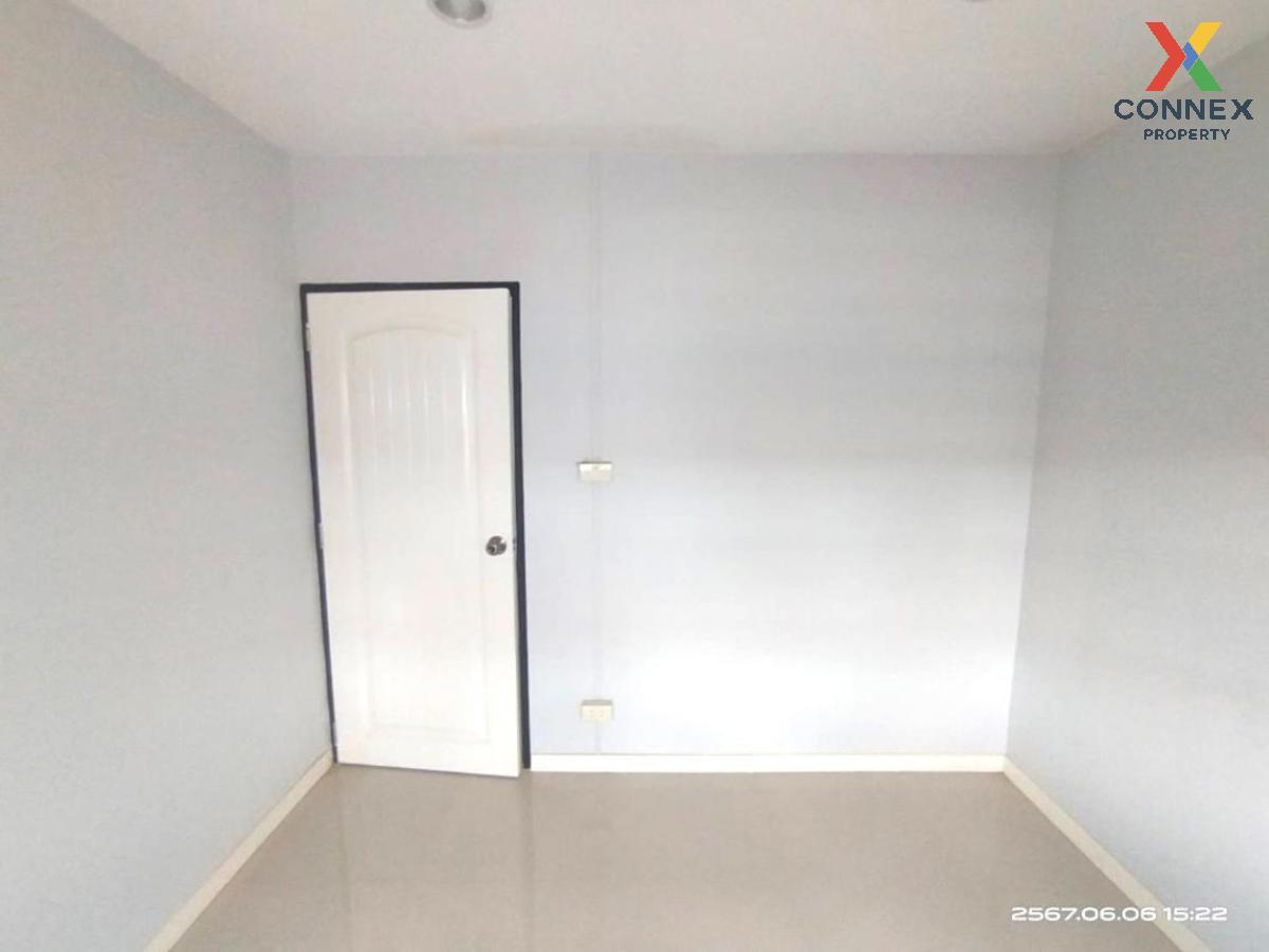 picture For Sale Townhouse/Townhome  , Baan Pruksa 3 Soi Watlatpladuk , Bang Khu Rat , Bang Bua Thong , Nonthaburi , CX-110063 ✅ Live chat with us ADD LINE @connexproperty ✅  - 3/12