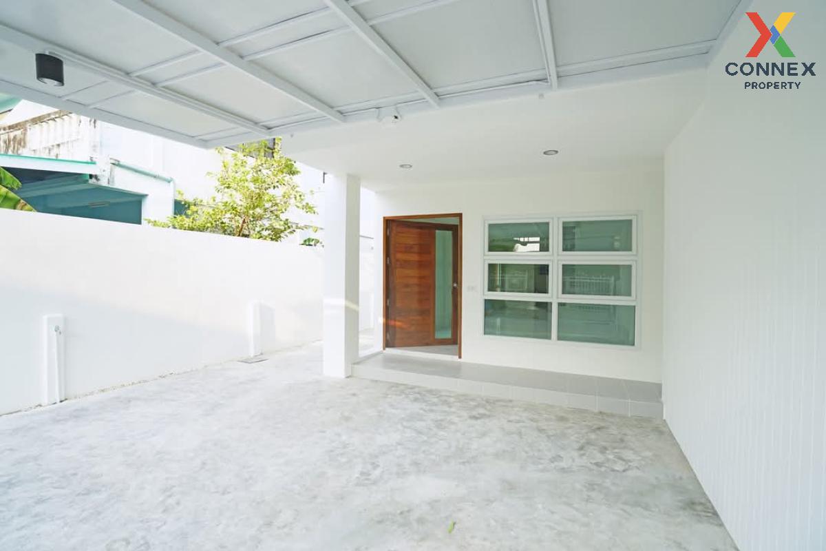 picture For Sale House , Baan Imumporn 11 , corner unit , newly renovated , Tha Kham , Bang Khun Thian , Bangkok , CX-113562 ✅ Live chat with us ADD LINE @connexproperty ✅  - 9/12