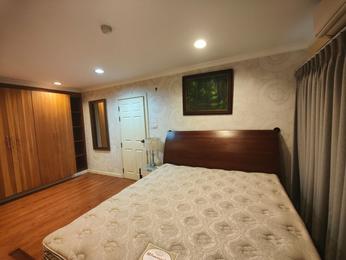 picture For rent Lumpini Suite Sukhumvit 41 size 71 sq m. 2 floor - 39/41