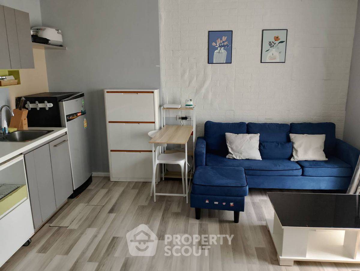 picture 2-BR Condo at B Campus Prachachuen close to Ngam Wong Wan (ID 2362642) - 7/10