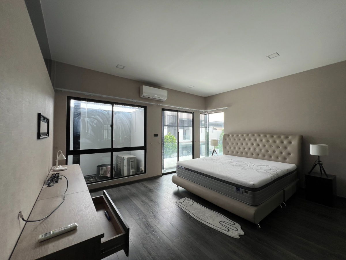 picture Townhome for rent at Vive Bangna - 12/21