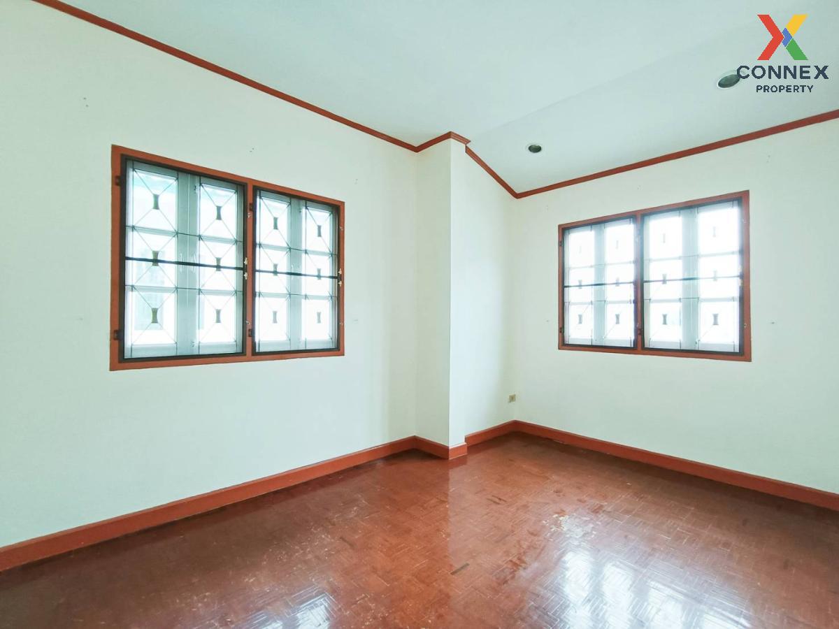 picture For Sale House , Baan Preecha Suwinthawong , Saen Saep , Min Buri , Bangkok , CX-100579 ✅ Live chat with us ADD LINE @connexproperty ✅  - 9/12