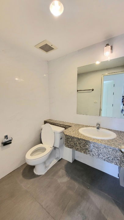 รูป EB-87496 Bangkok Garden | ห้องใหญ่ 100 ตร.ม. ใจกลางสาทร ใกล้ BTS ช่องนนทรี 2 ห้องนอน - รูปที่ 16/24