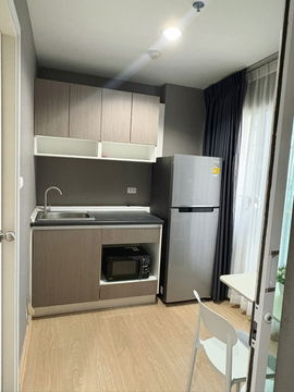 🍀Condo For Rent The Trust Condo @ bts erawan Near BTS Erawan 25 sq.m lease  8500-