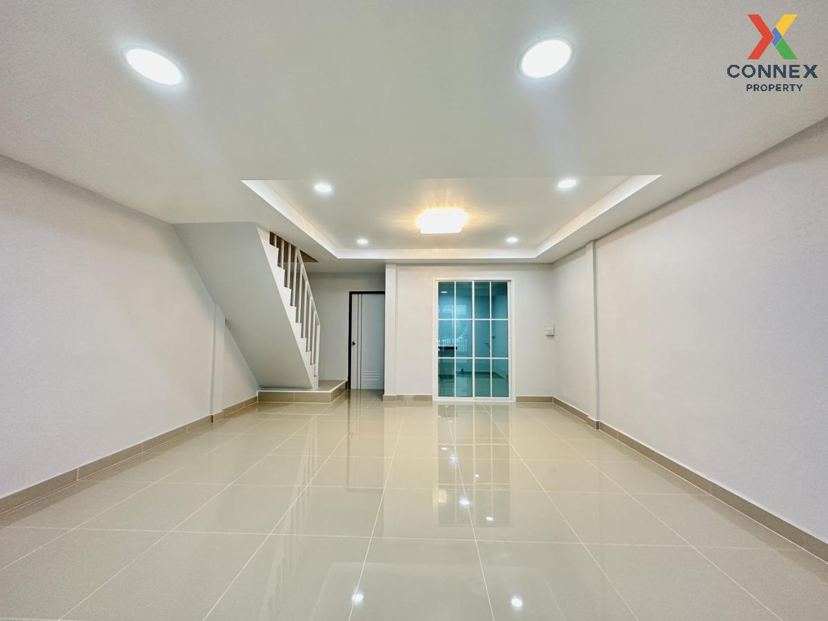 picture For Sale Townhouse/Townhome  , Ubon Chat 2 , newly renovated , Bang Rak Noi , Mueang Nonthaburi , Nonthaburi , CX-123539 ✅ Live chat with us ADD LINE @connexproperty ✅  - 10/12