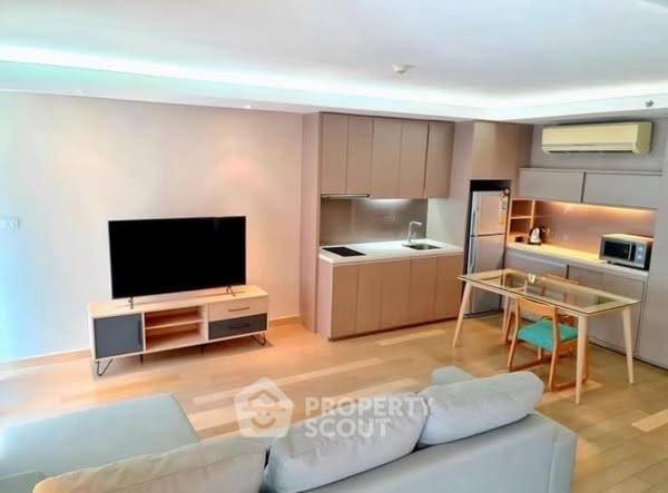 picture 2-BR Condo at Royce Private Residences near MRT Sukhumvit (ID 2361665) - 4/12