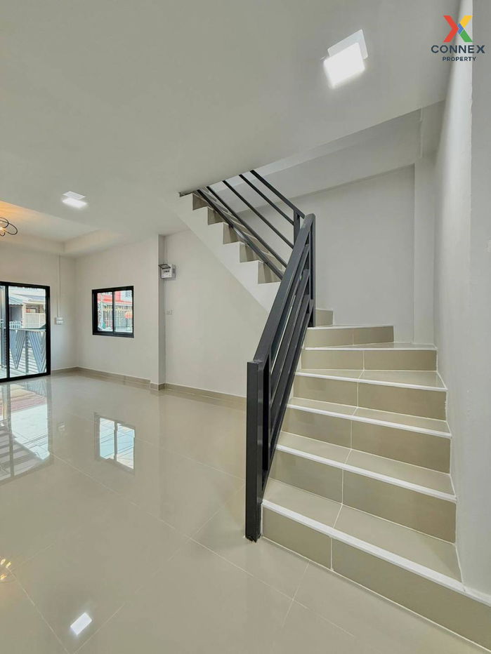 รูป ขายทาวน์เฮ้าส์/ทาวน์โฮม  บ้านศรีประจักษ์ 7 รีโนเวทใหม่ บางบัวทอง บางบัวทอง นนทบุรี CX-118289 ✅ ทักไลน์ @connexproperty ตอบทันที ทีมงานมืออาชีพ ✅  - รูปที่ 12/12