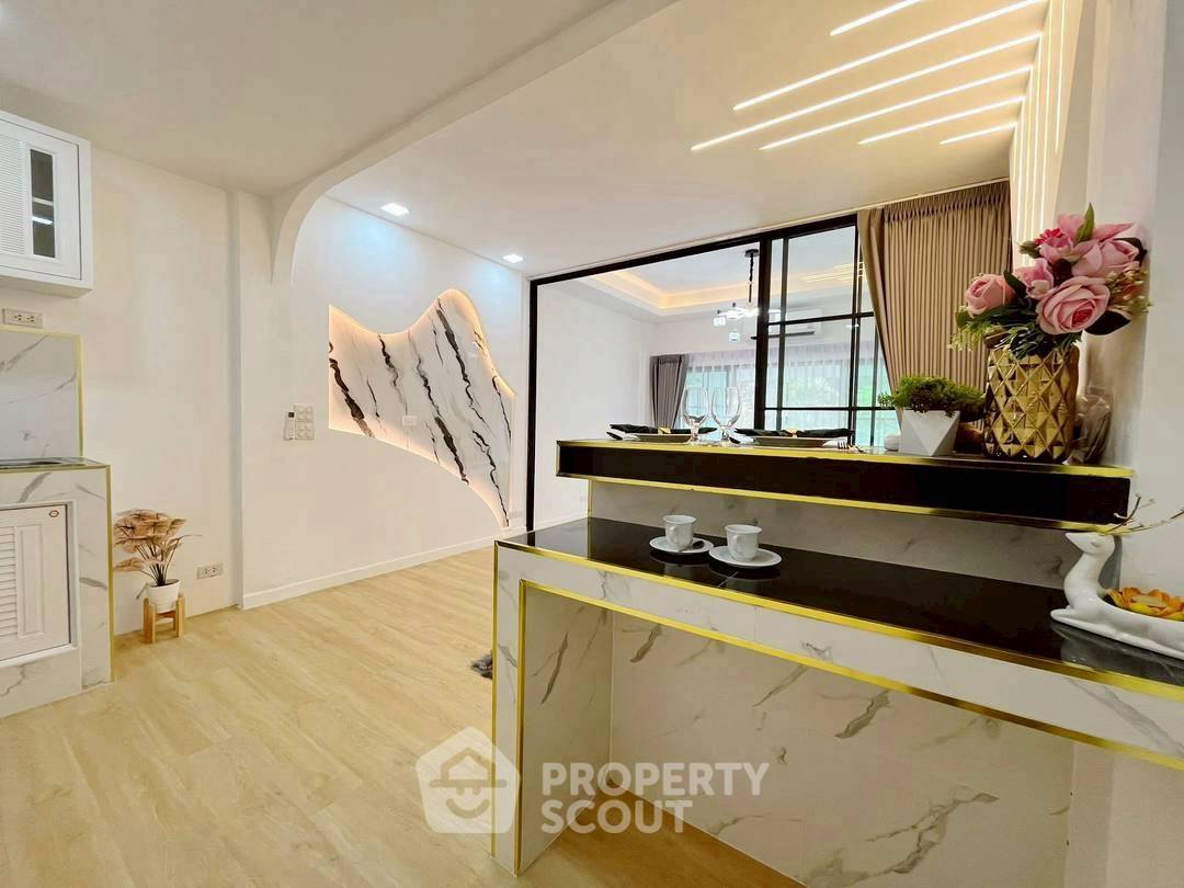 picture 1-BR Condo at Baan Suan Lalana Condominiums close to Pattaya (ID 2359322) - 5/13
