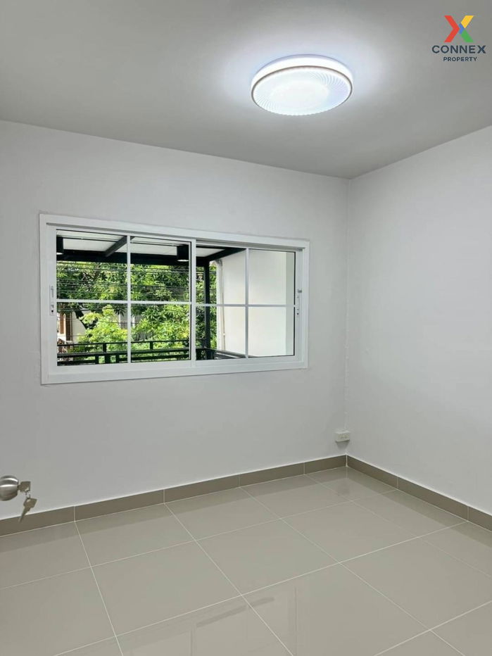 picture For Sale Townhouse/Townhome  , Baan Pruksa 3 Soi Watlatpladuk , Bang Khu Rat , Bang Bua Thong , Nonthaburi , CX-104790 ✅ Live chat with us ADD LINE @connexproperty ✅  - 1/12