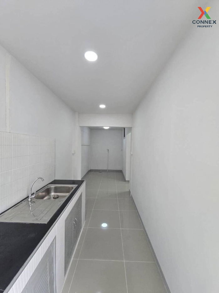 picture For Sale Townhouse/Townhome  , Baan Pruksa 3 Soi Watlatpladuk , Bang Khu Rat , Bang Bua Thong , Nonthaburi , CX-110275 ✅ Live chat with us ADD LINE @connexproperty ✅  - 4/12