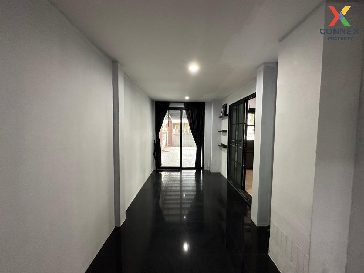 รูป ขายบ้าน นันทนาการ์เด้นท์ มณีรินทร์ เลค แอนด์ พาร์ค บางคูวัด เมืองปทุมธานี ปทุมธานี CX-92445 ✅ ทักไลน์ @connexproperty ตอบทันที ทีมงานมืออาชีพ ✅ - รูปที่ 2/12