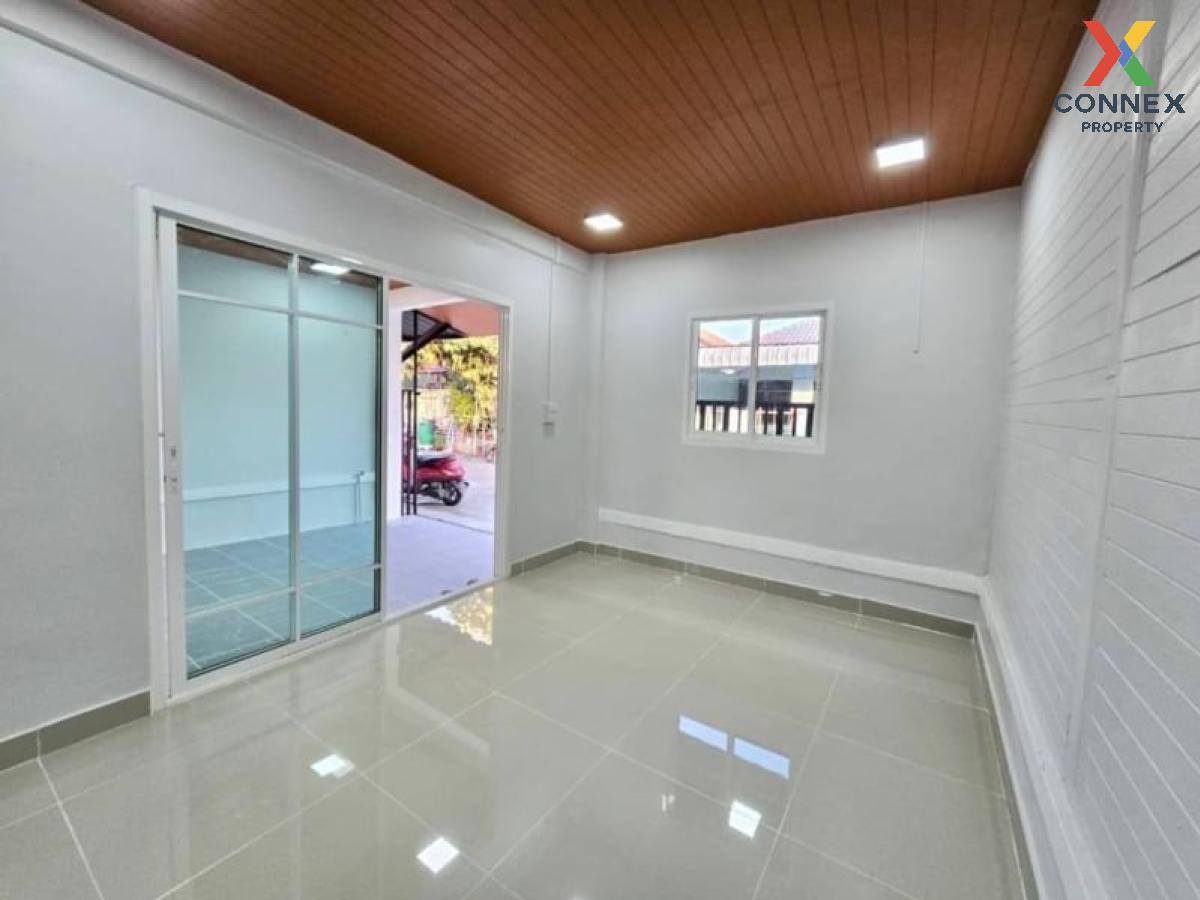 picture For Sale Townhouse/Townhome  , Baan Phrueksa 3 Bang Bua Thong , newly renovated , Bang Khu Rat , Bang Bua Thong , Nonthaburi , CX-112888 ✅ Live chat with us ADD LINE @connexproperty ✅  - 3/6