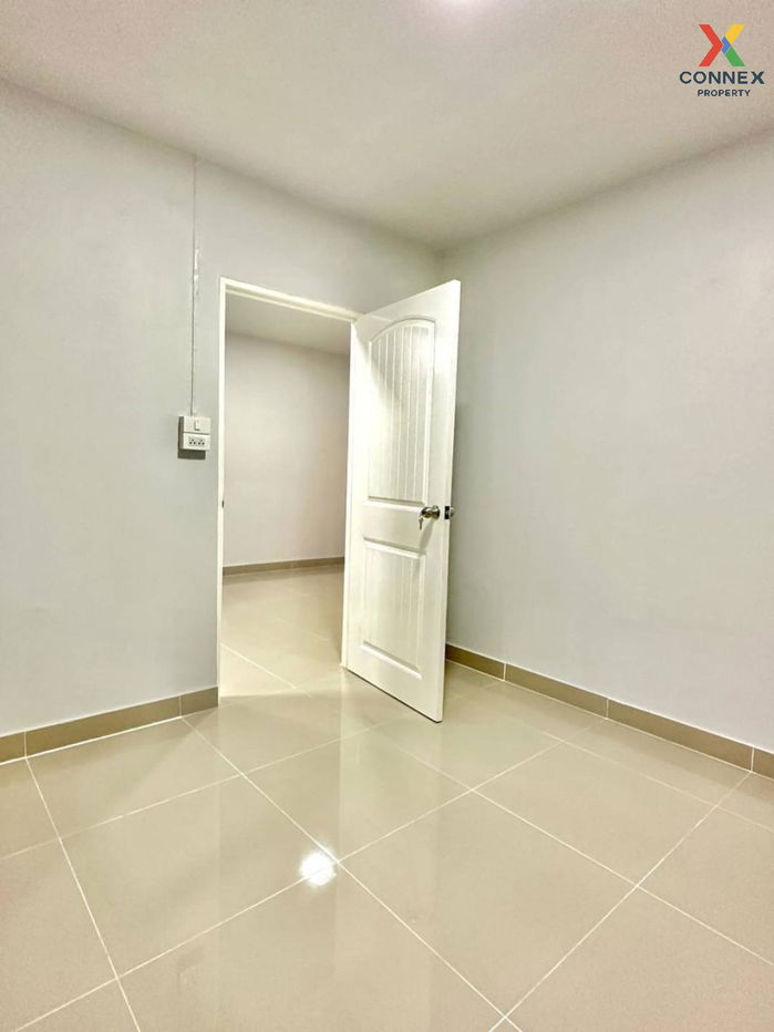 picture For Sale Townhouse/Townhome  , Baan Pruksa 3 Soi Watlatpladuk , Bang Khu Rat , Bang Bua Thong , Nonthaburi , CX-104783 ✅ Live chat with us ADD LINE @connexproperty ✅  - 8/10