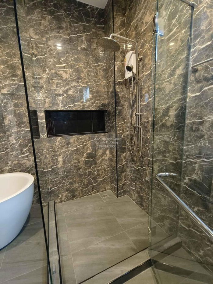 picture FOR SALE detached house , Detached house Sukhumvit65 BTS Ekkamai  , newly renovated , BTS-Ekkamai , Bang Chak , Phra Khanong , Bangkok , CX-80538 ✅ Live chat with us ADD LINE @connexproperty ✅  - 1/12