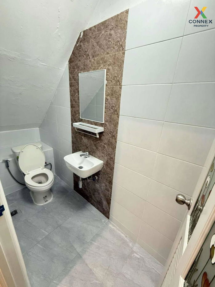 รูป ขายทาวน์เฮ้าส์/ทาวน์โฮม  บ้านสวนเลขที่ 5 รีโนเวทใหม่ ท่าทราย เมืองสมุทรสาคร สมุทรสาคร CX-116418 ✅ ทักไลน์ @connexproperty ตอบทันที ทีมงานมืออาชีพ ✅  - รูปที่ 11/11