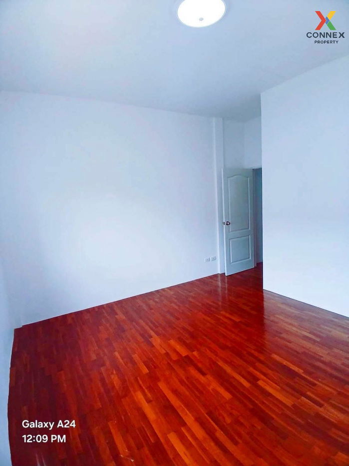 รูป ขายทาวน์เฮ้าส์/ทาวน์โฮม  บ้านปิยวรารมย์ 3 รีโนเวทใหม่ ไทรน้อย ไทรน้อย นนทบุรี CX-122186 ✅ ทักไลน์ @connexproperty ตอบทันที ทีมงานมืออาชีพ ✅  - รูปที่ 12/12