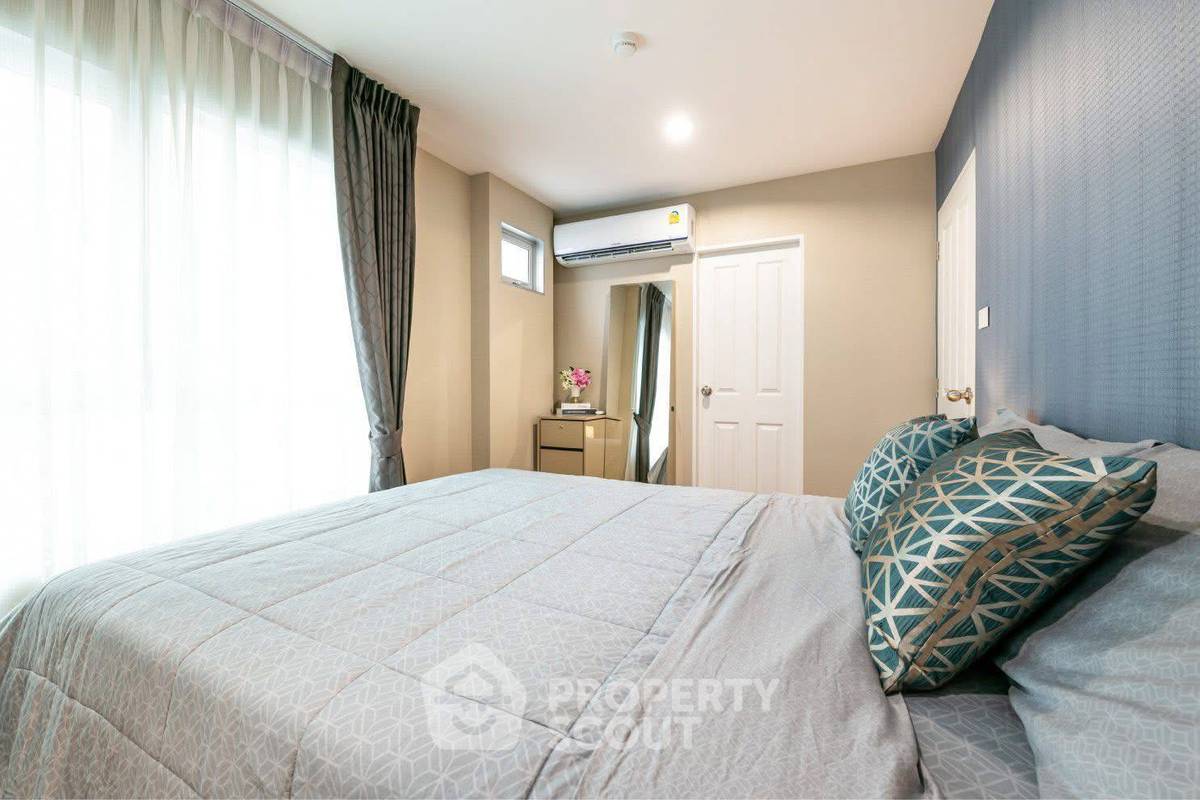 picture 3-BR Condo at Belle Grand Rama 9 near MRT Phra Ram 9 (ID 2361477) - 13/20