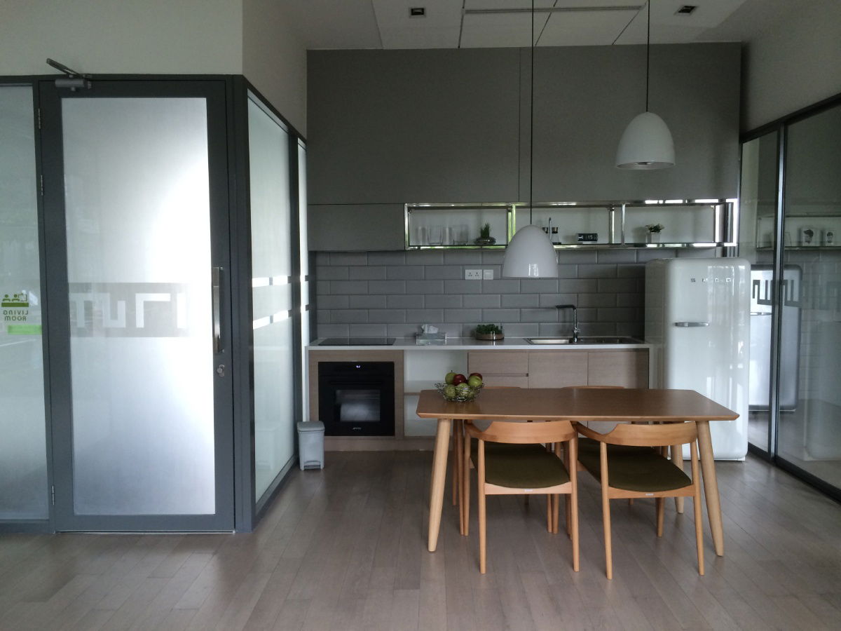 picture 🔥Best deal for rent🔥 Private corner unit on 21st floor with unblocked view at Ideo Mobi Sukhumvit 81 - 17/21